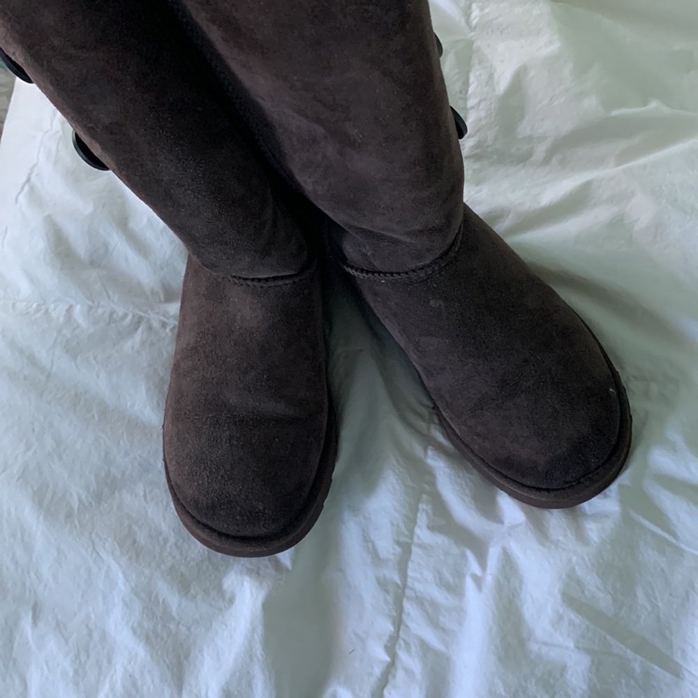 Ugg Bailey Triple Button - image 2